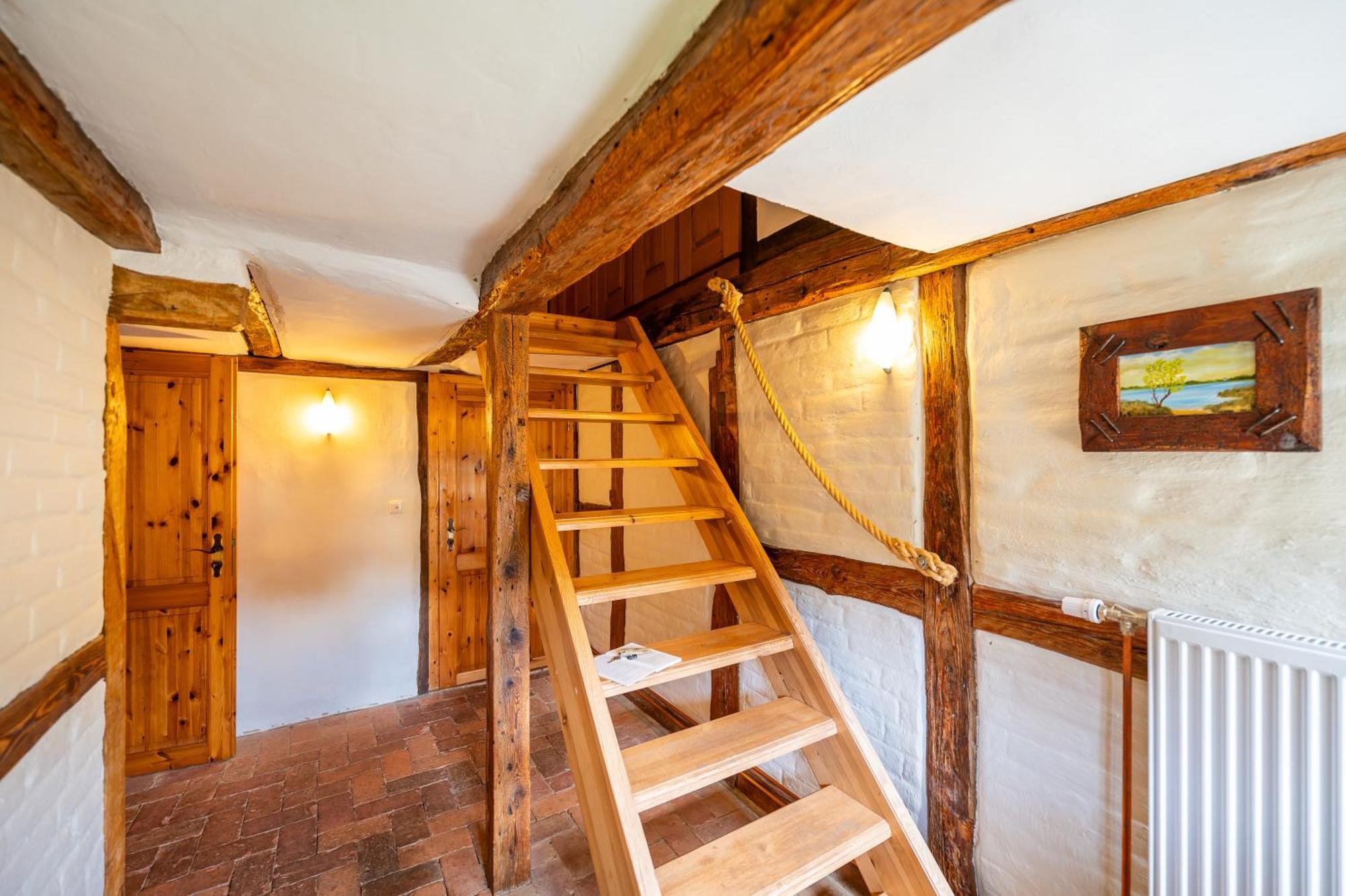 Appartement Hexenhaus Auf Ruegen à Rappin Extérieur photo