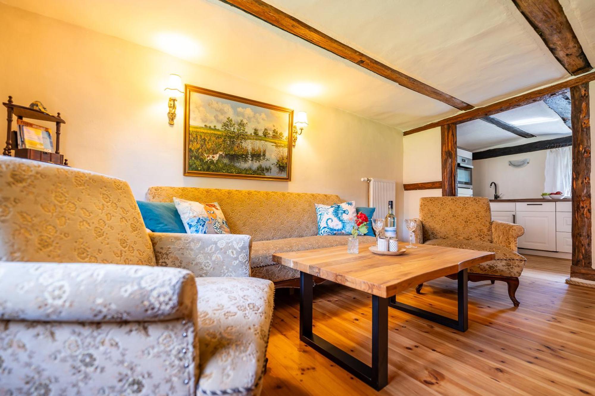 Appartement Hexenhaus Auf Ruegen à Rappin Extérieur photo